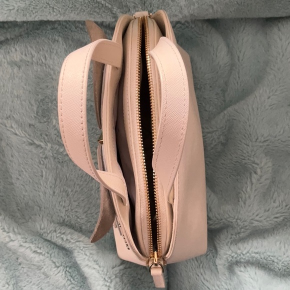 Hard to Find Kate Spade Star Bright Small Lottie Purse - Picture 5 of 8